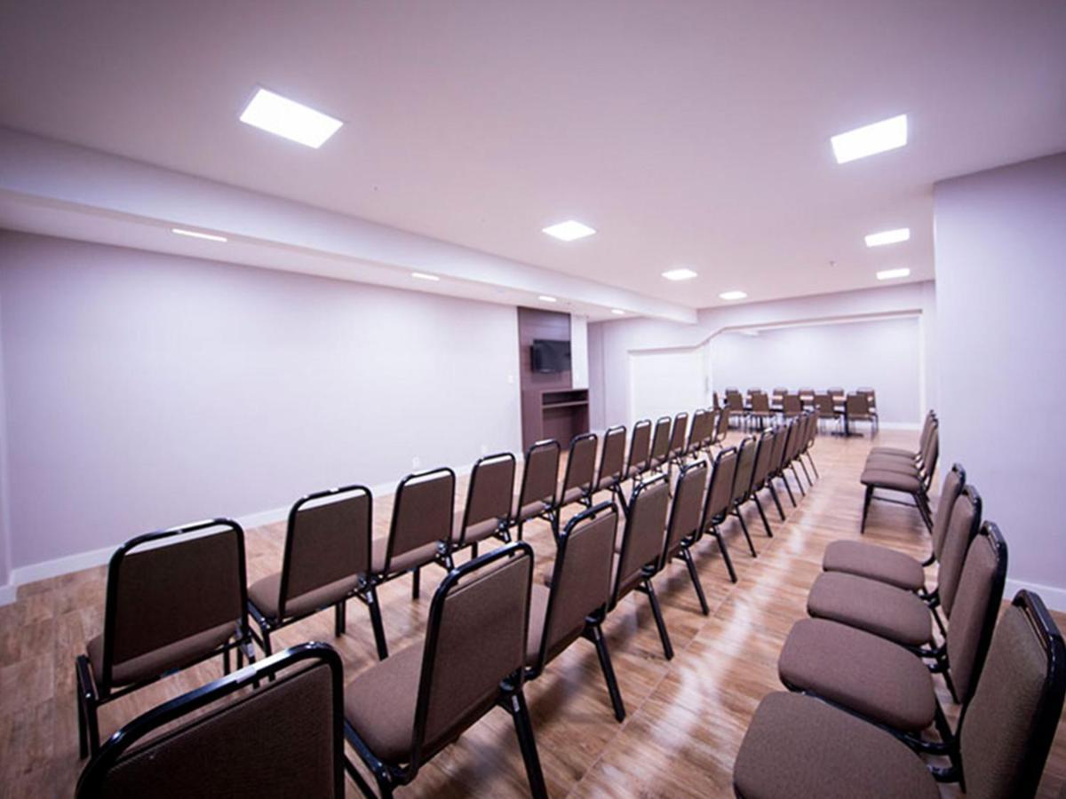 Vila Business Hotel Volta Redonda Zewnętrze zdjęcie