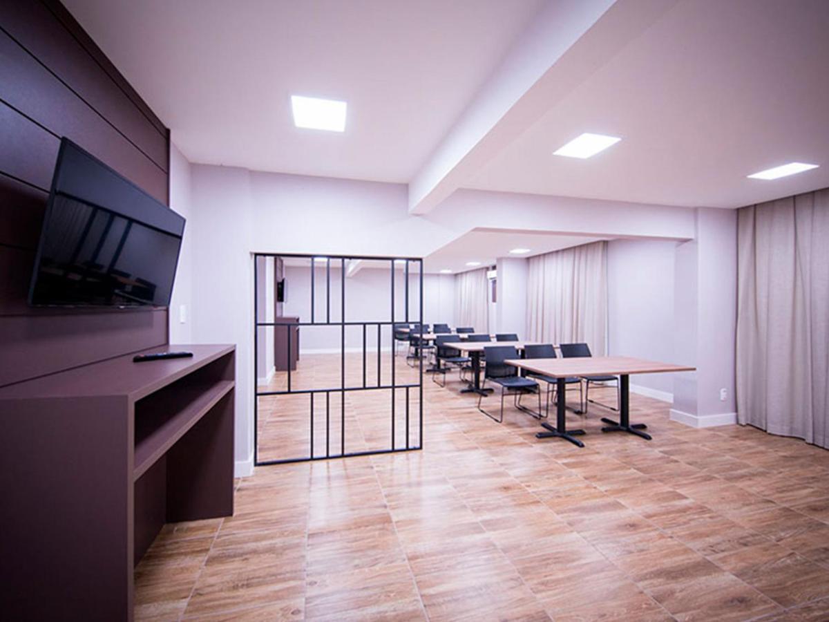Vila Business Hotel Volta Redonda Zewnętrze zdjęcie