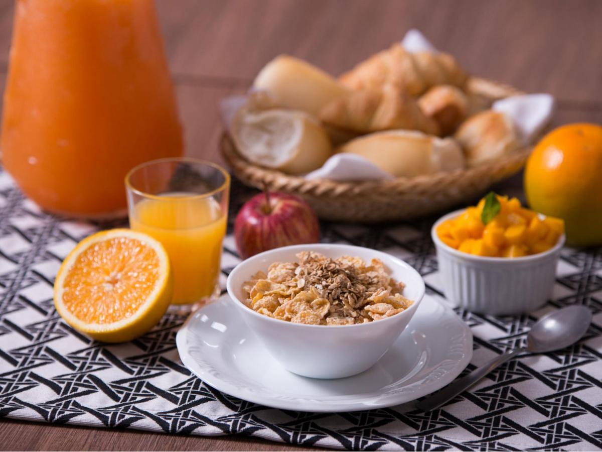 Vila Business Hotel Volta Redonda Zewnętrze zdjęcie